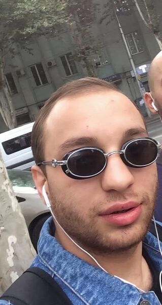  ,   Sergi, 29 ,   ,   