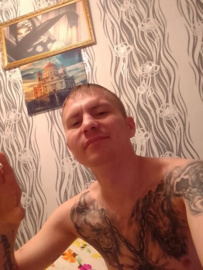  ,   Kasper, 35 ,   ,   