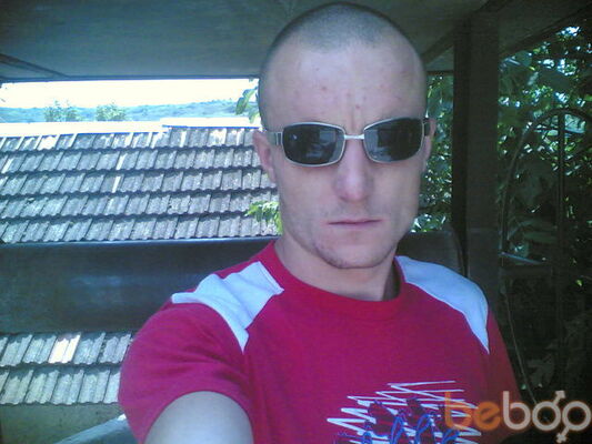 ,   Maxim, 37 ,   