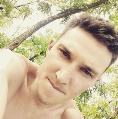  ,   Deni, 32 ,   ,   , c , 
