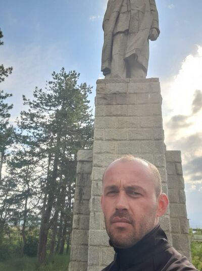  ,   Stanimir, 41 ,   ,   
