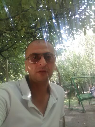  ,   Armen, 43 ,   ,   , c 