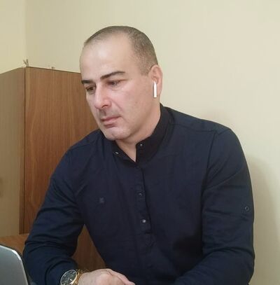  ,   Gio, 43 ,   ,   