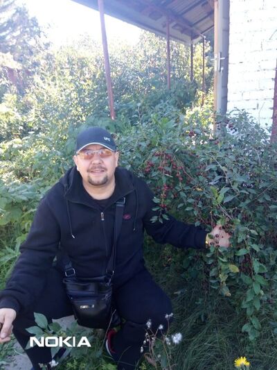  ,   Sergei, 44 ,   ,   