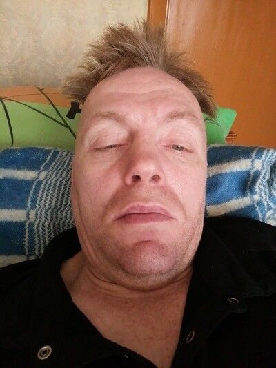  ,   Yury, 44 ,   ,   , c 