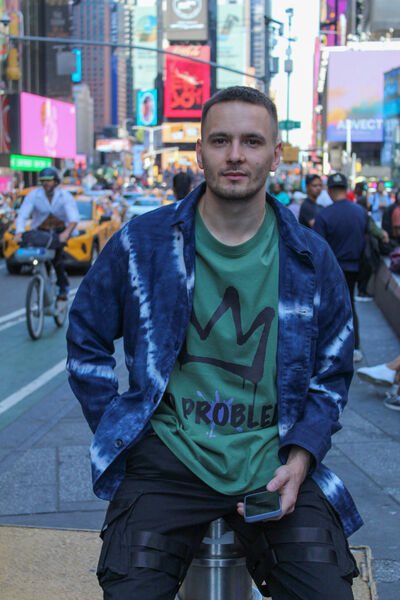  ,   Andrey, 32 ,   ,   