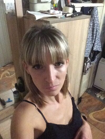  ,   Elena, 41 ,  