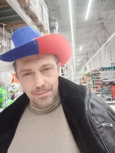  ,   Alexander, 45 ,   ,   
