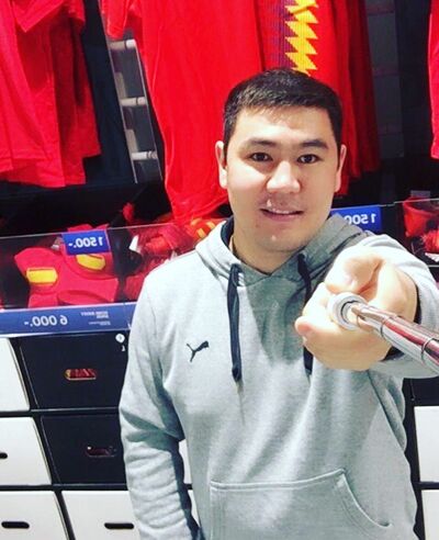  ,   Iliyas, 35 ,   c , 