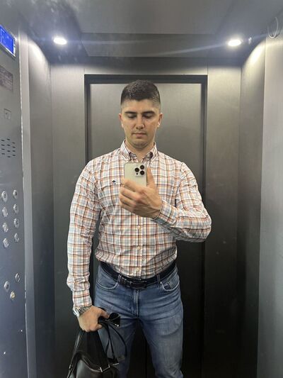  ,   Eugene, 30 ,   ,   