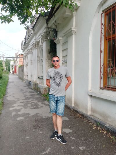  ,   , 33 ,   c , 