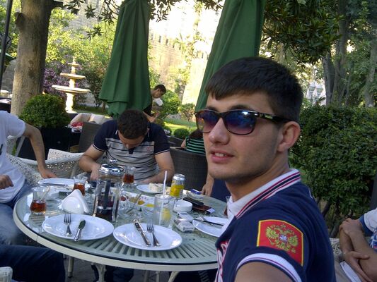  ,   Emil, 36 ,   ,   , c 