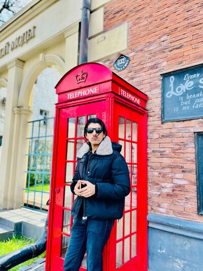  ,   Hamza, 21 ,   ,   