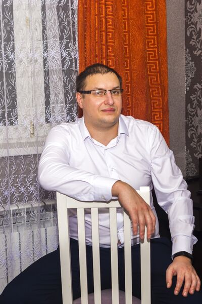  ,   Alexander, 33 ,     , c 