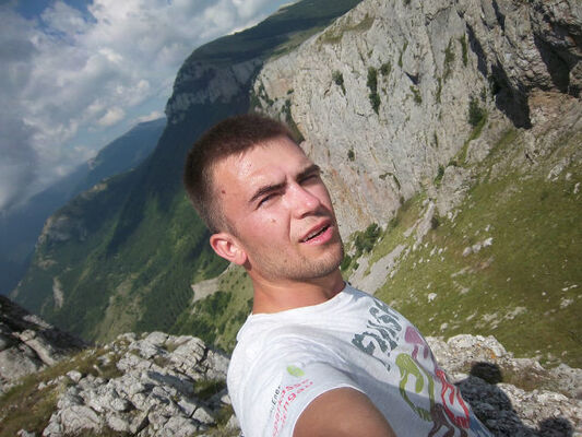  ,   Viktor, 34 ,   ,   , c 