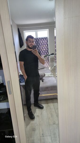  Lambeth,   Taleh, 30 ,   ,   