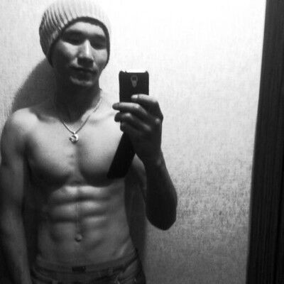  ,   Sultan, 32 ,   ,   , c 