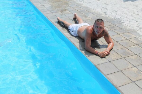  Agordo,   , 44 ,     , c , 