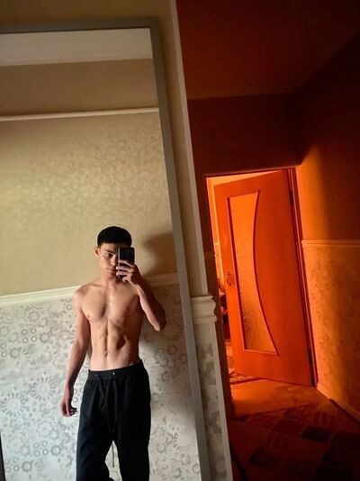  ,   Nurik, 20 ,   ,   