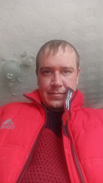  ,   Vladimir, 35 ,   ,   