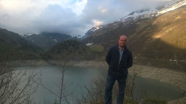  ,   Marek, 56 ,   ,   , c 