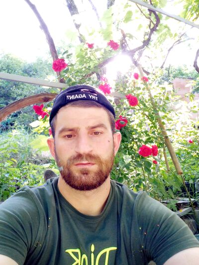  ,   Giorgi, 32 ,   ,   