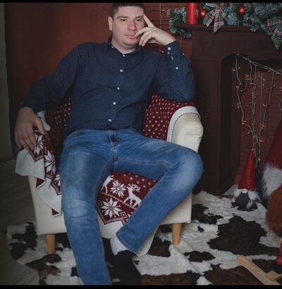  ,   Denis, 34 ,   ,   