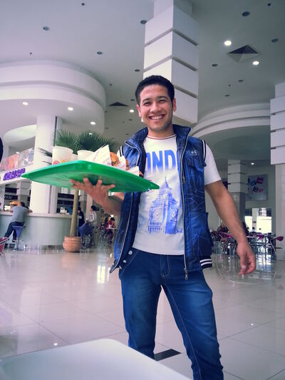  ,   Xurshid, 32 ,   ,   , c 