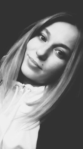  ,   Julie, 37 ,   ,   