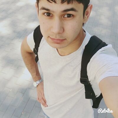  ,   Azat Bek, 33 ,   ,   , c 
