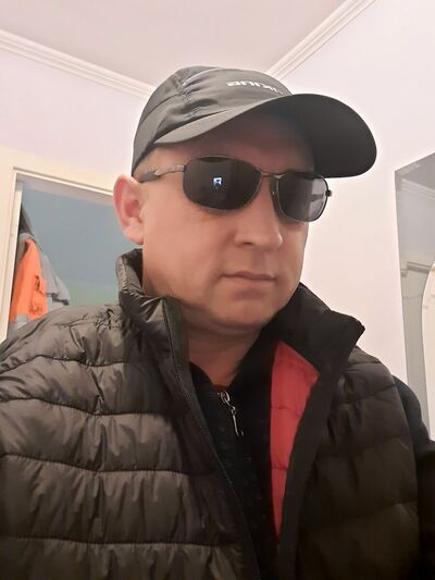  ,   Andrey, 52 ,   