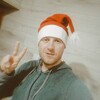  ,  Viktor, 37