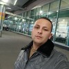  ,  Ali, 23
