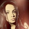  ,  Laura, 25