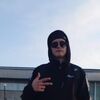   Nik