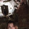 ,  Nina, 33