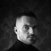  ,  Umar, 24